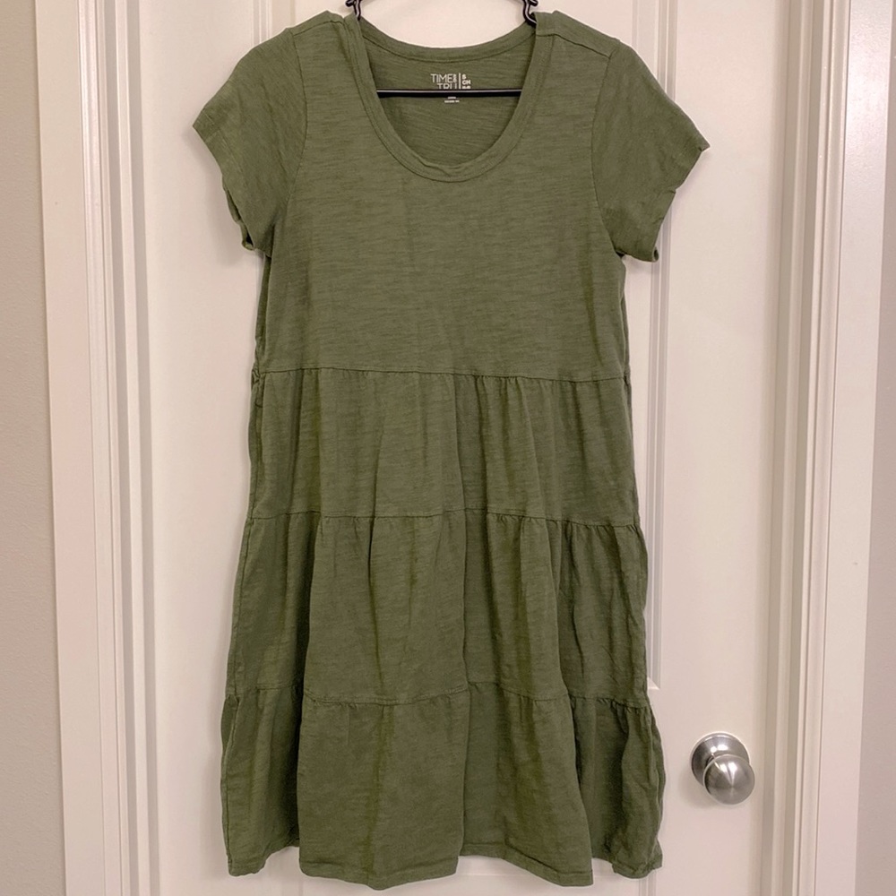 Olive Babydoll Top Tiered Skirted Bottom Dress Size Small